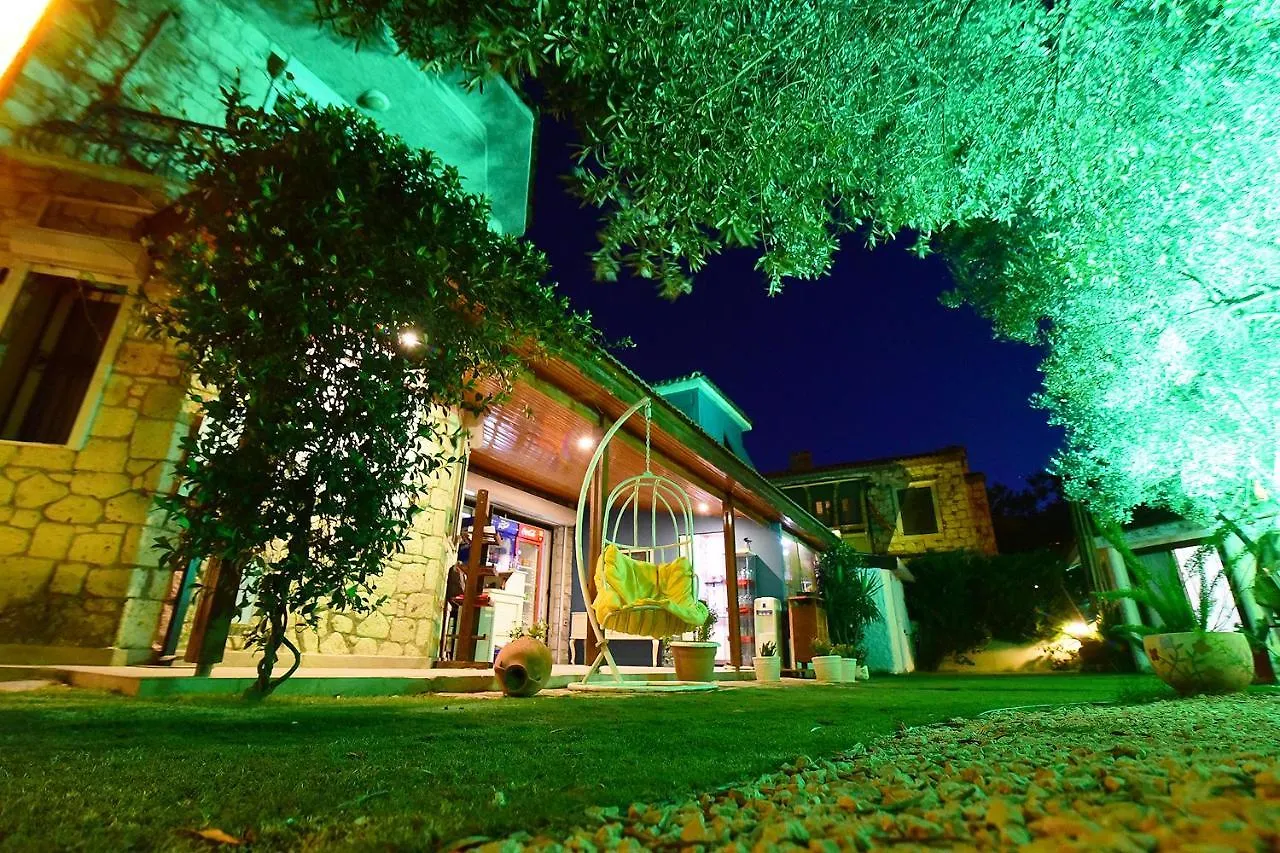Kekik Alacati Otel Mayko Cesme Hotel